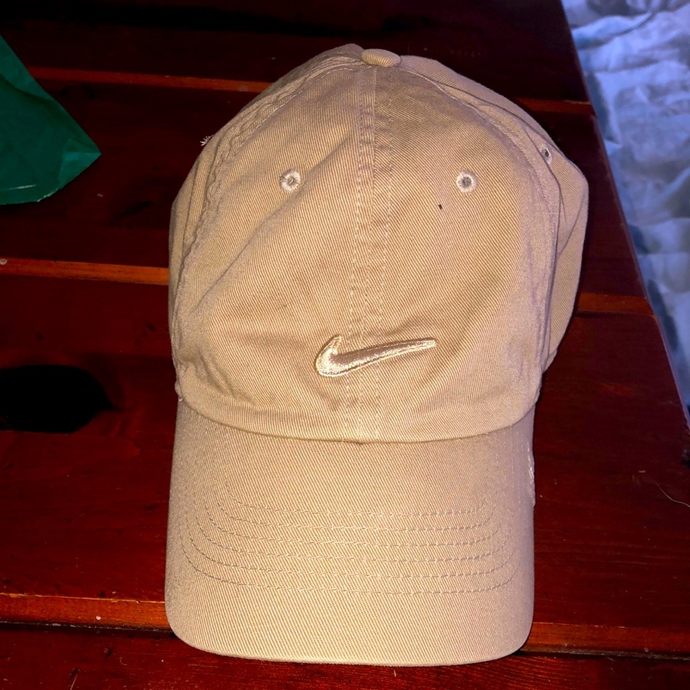 Tan Nike hat